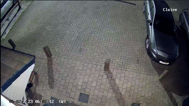 Parking on Moat House Lane, B37