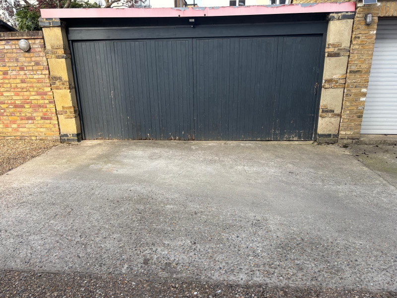 Parking on Hurst Road, KT8