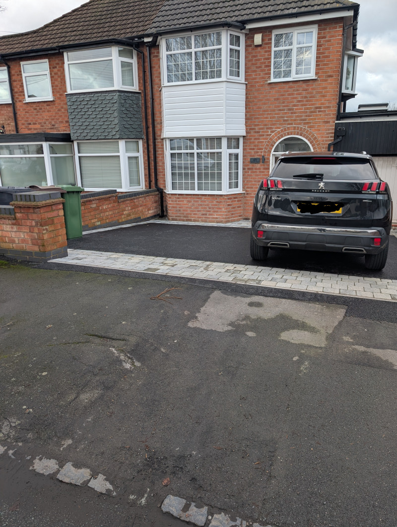 Parking on Goodway Road, B92