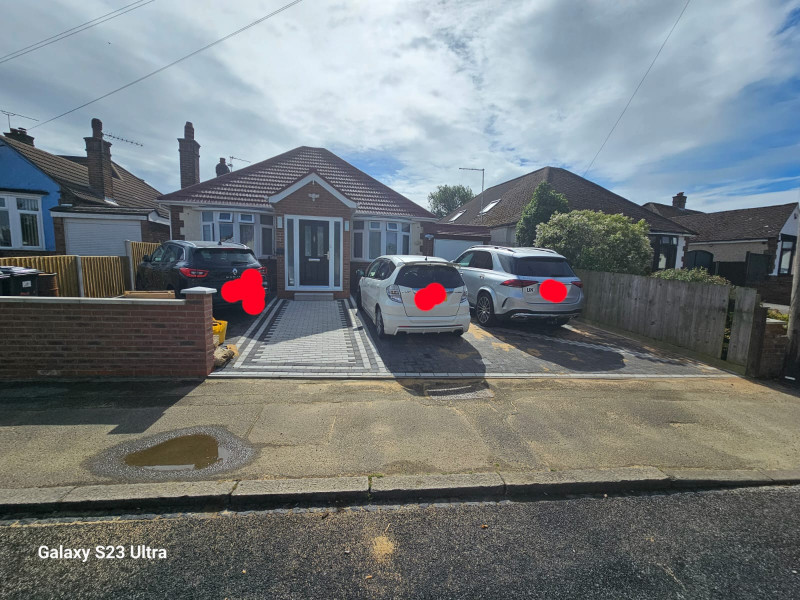 Parking on Ryecroft Way, LU2