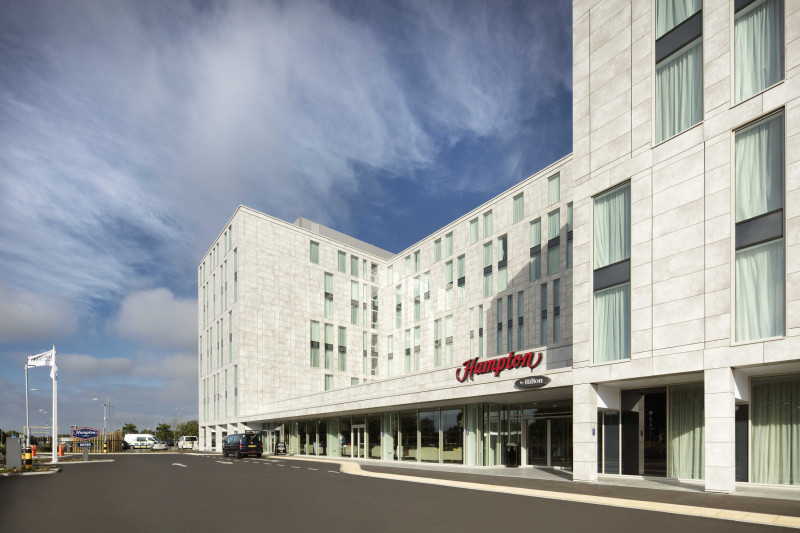 Hampton by Hilton London Stansted Airport Car Park