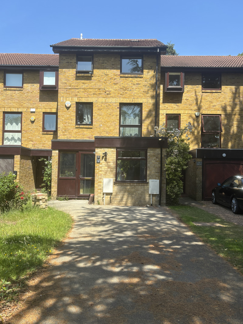 Parking on Park Road, BR3