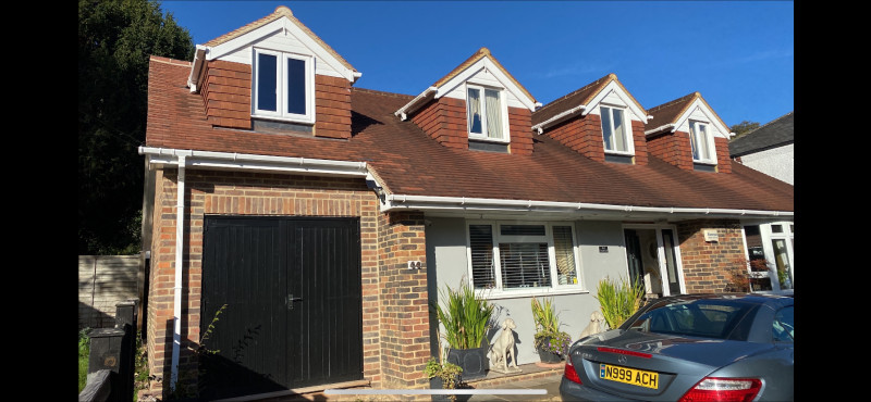 Parking on Peperharow Road, GU7