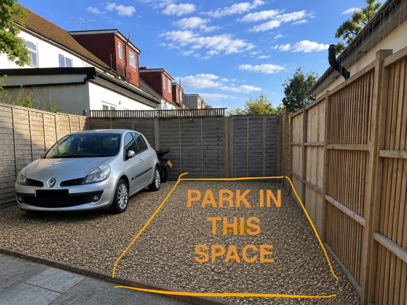 Parking on Huxley Gardens, NW10