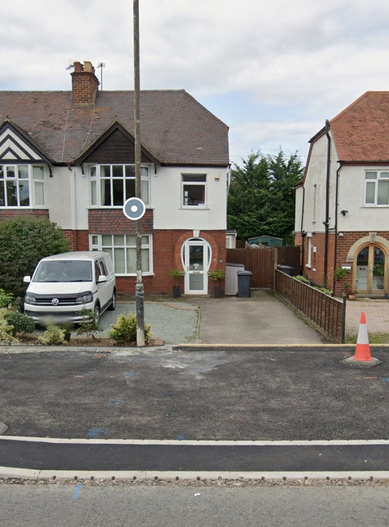 Parking on Cheltenham Road, GL2
