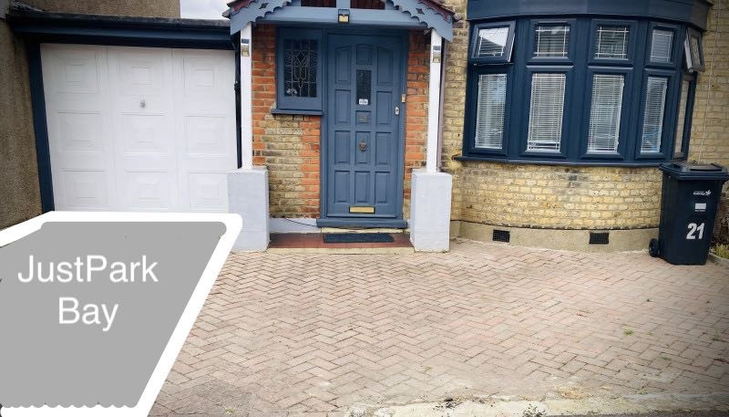 Parking on Mayesford Road, RM6