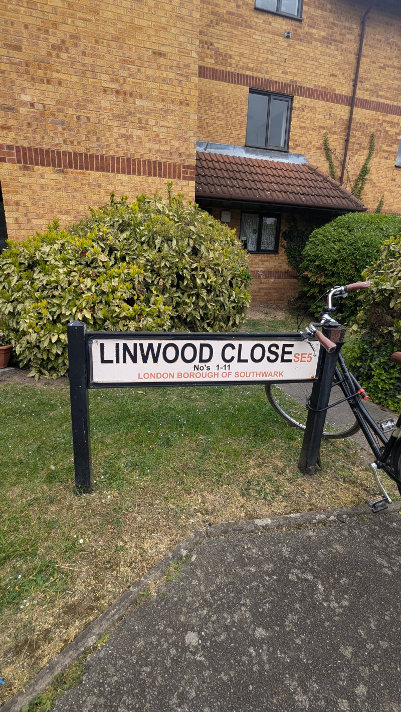 Parking on Linwood Close, SE5