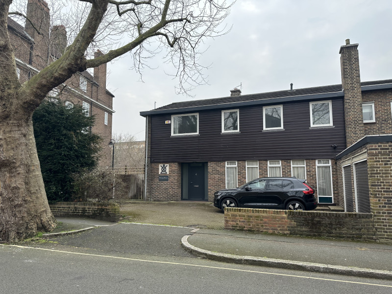 Parking on Manciple Street, SE1