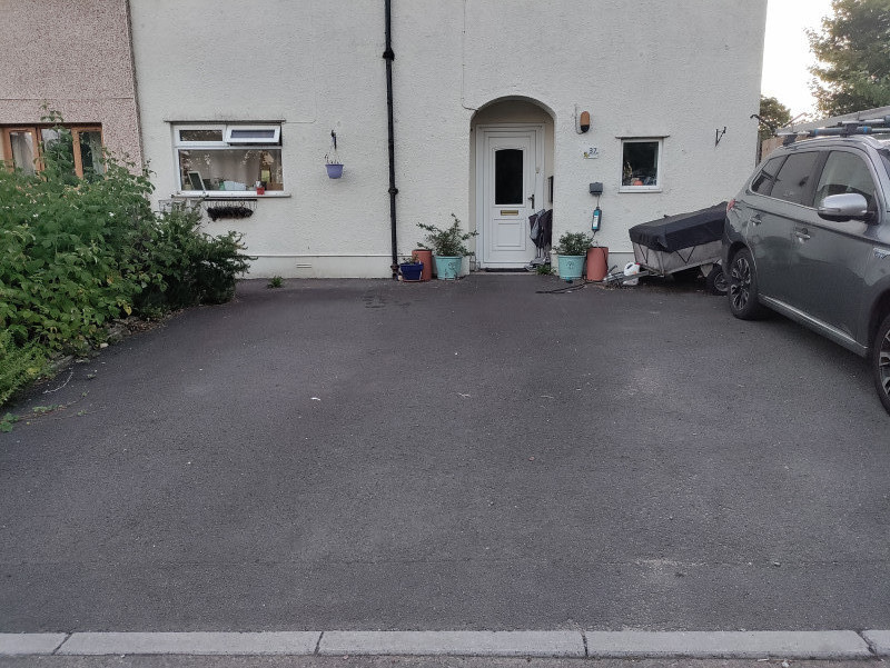 Parking on Rhoose Road, CF62