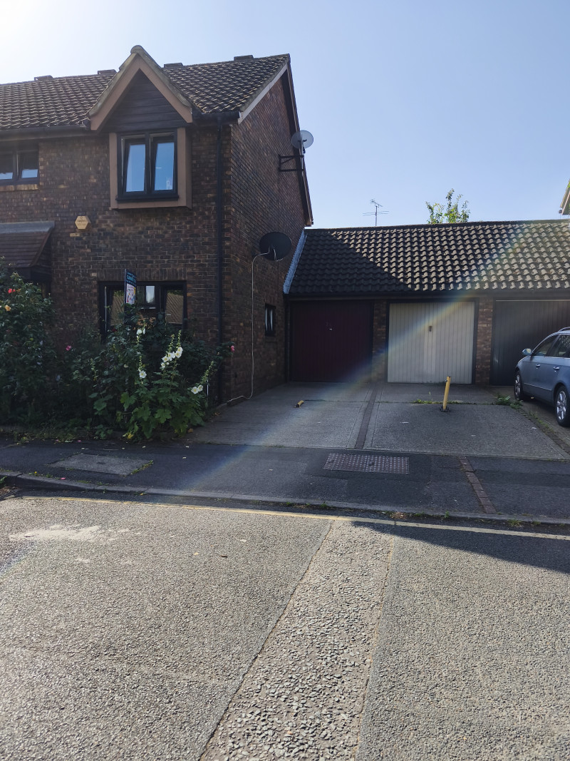 Parking on Allendale Close, SE5