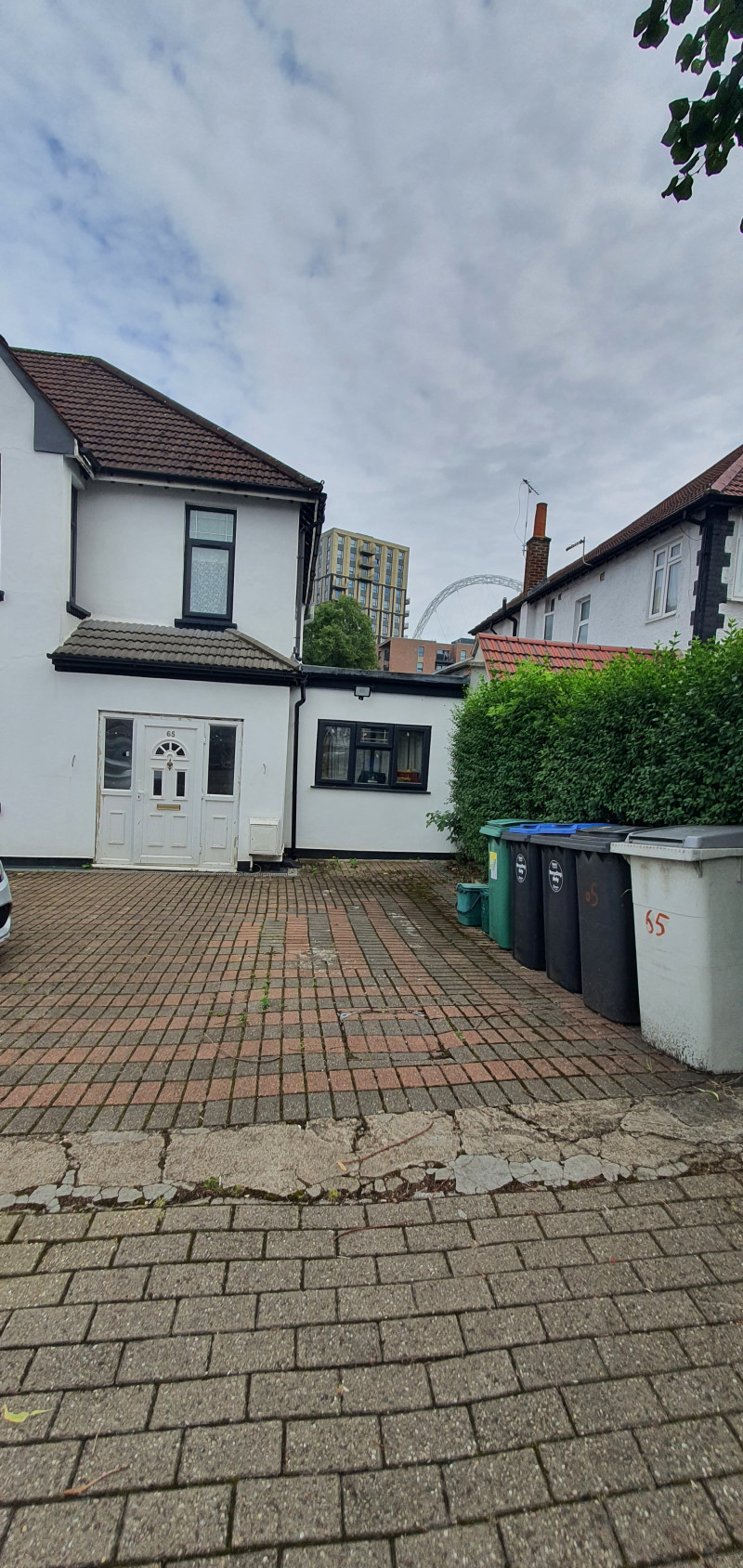 Listing