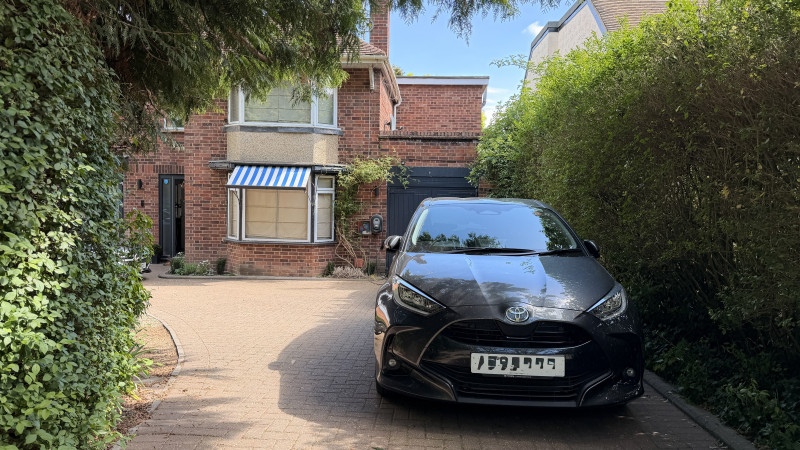 Parking on Hills Road, CB2