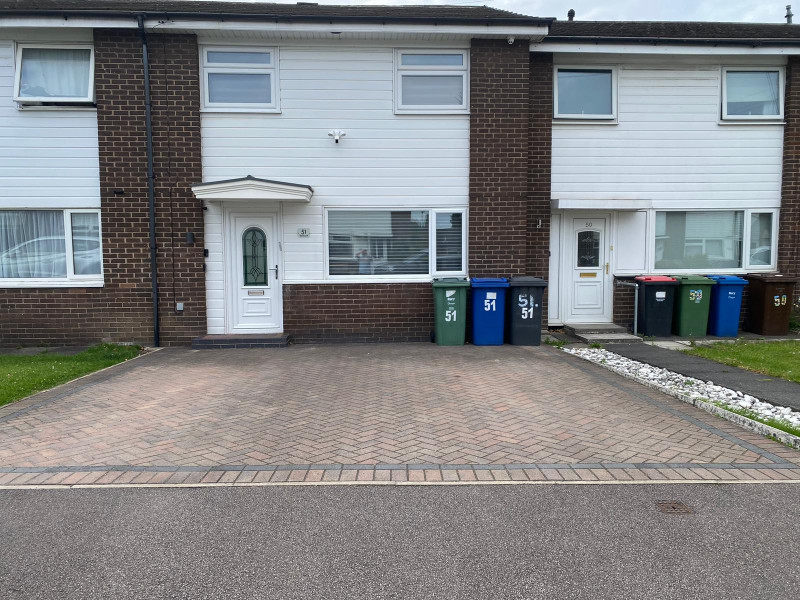 Parking on Sedgley Park Road, M25