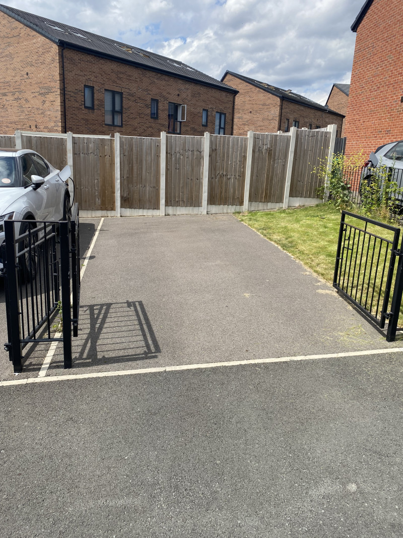 Parking on Tunstall Street, M11
