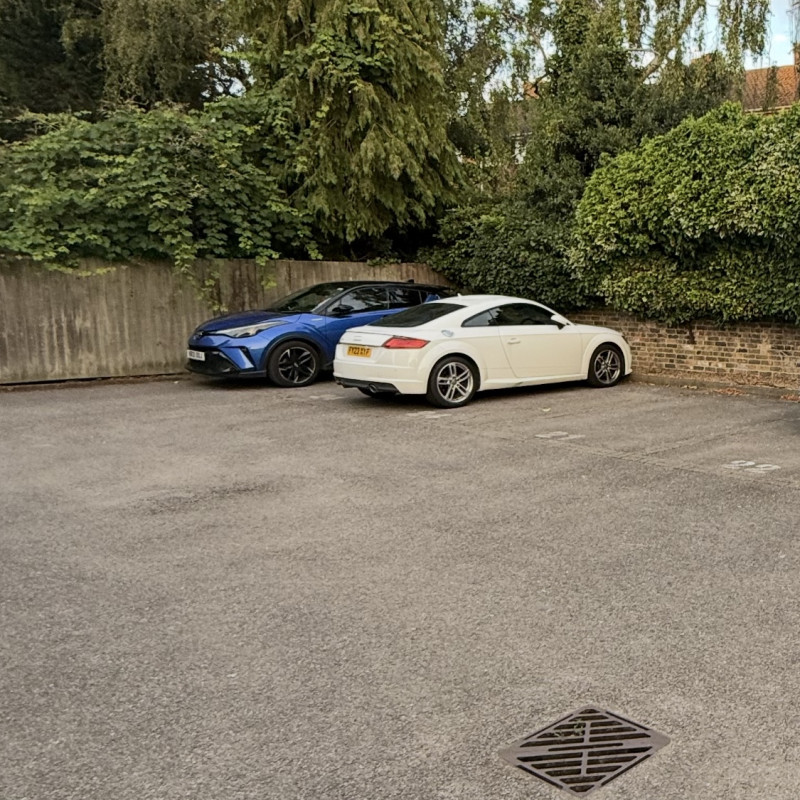Parking on Stapleford Close, CM2