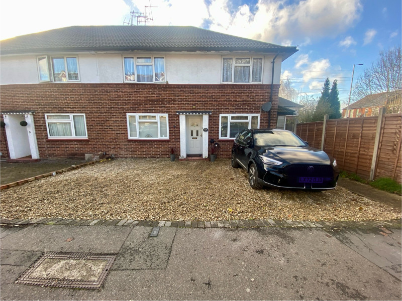 Parking on Bushey Grove Road, WD23