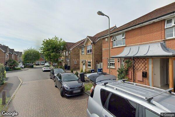 Parking on Sandwick Close, NW7