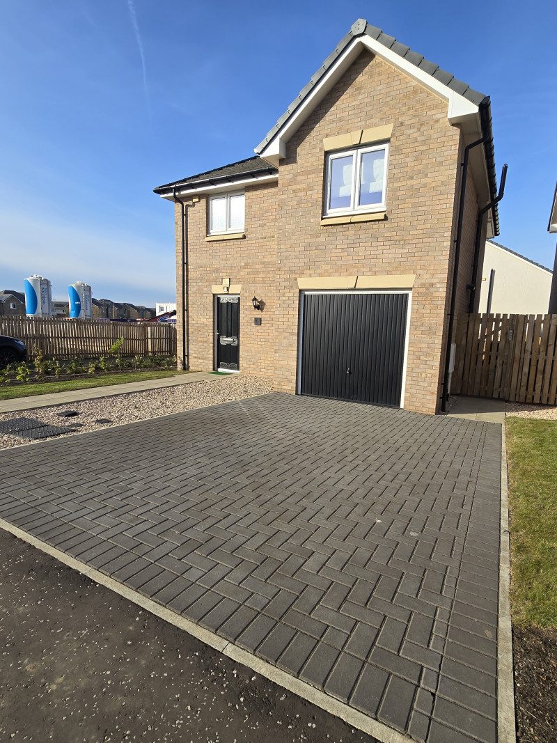 Parking on Berry Way, EH12