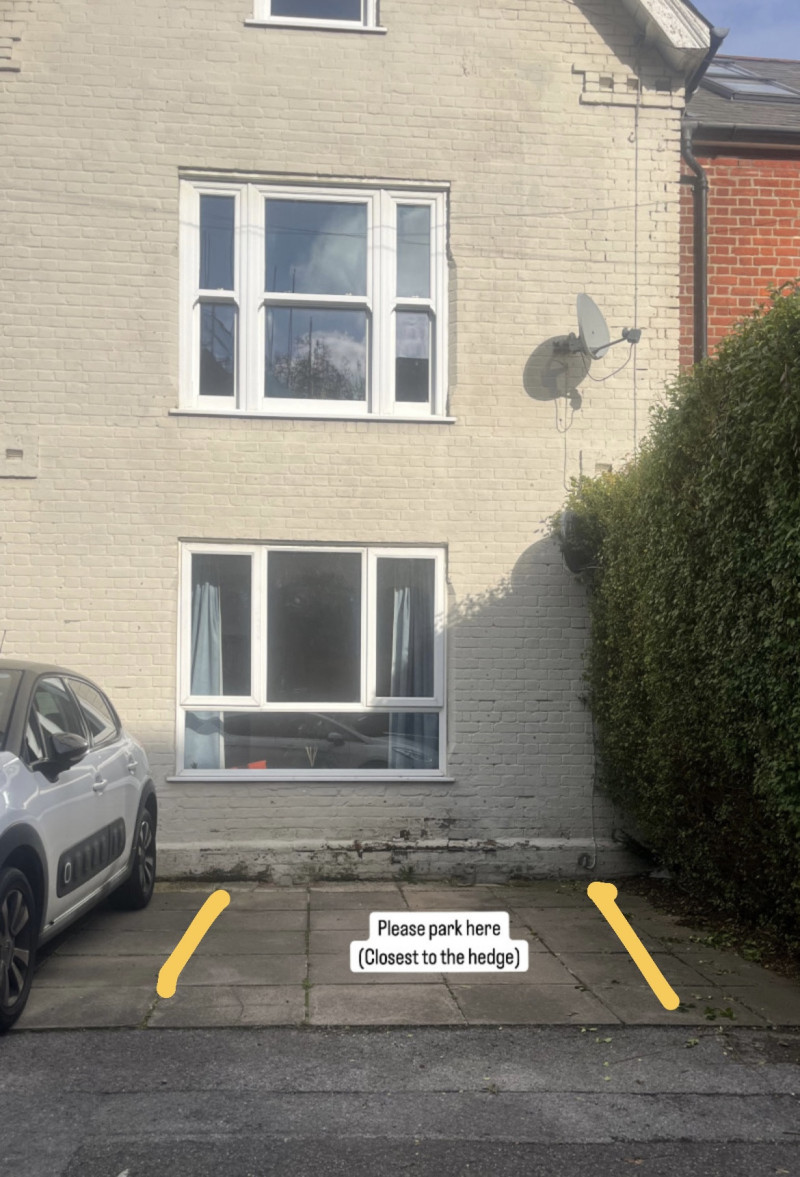 Parking on Victoria Road, SO23