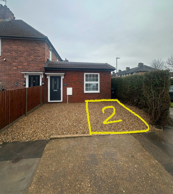 Parking on Bardney Road, SM4