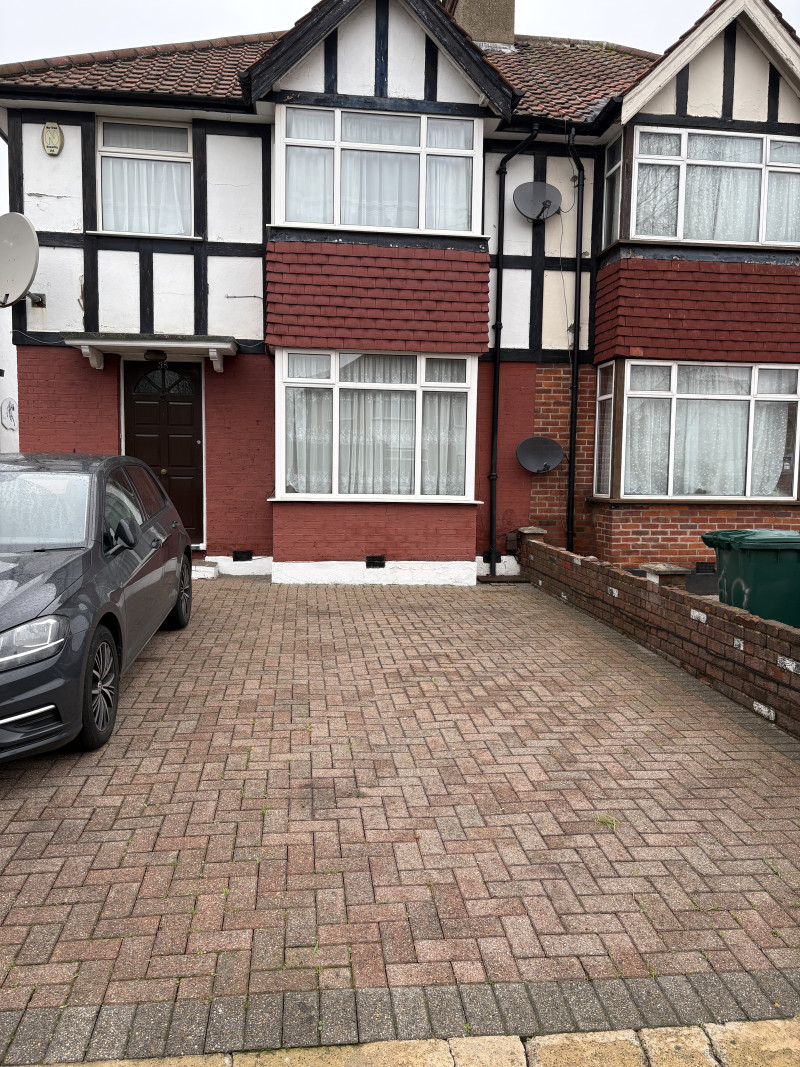 Parking on Greenway Gardens, NW9