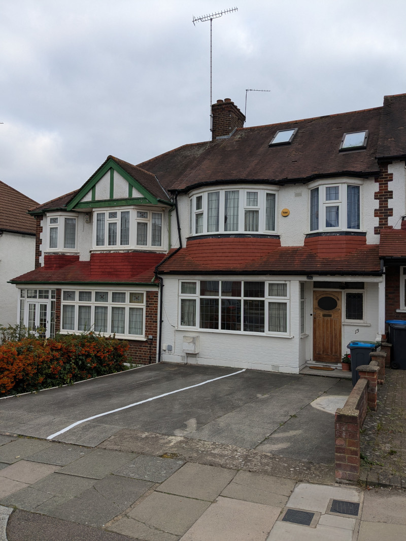 Parking on Brookdale, N11