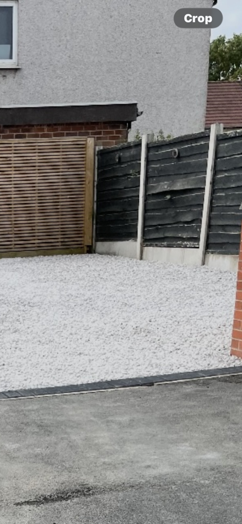 Parking on Thornsgreen Road, M22