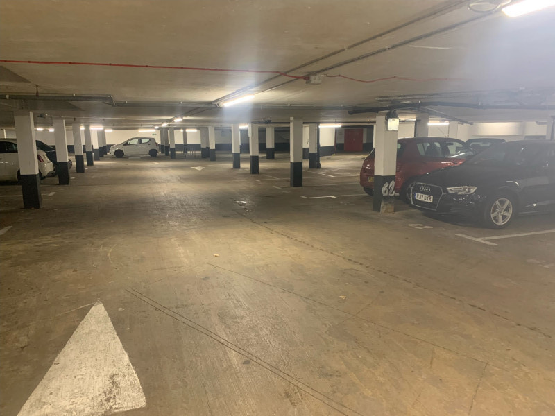 Parking on Mondial Way, UB3