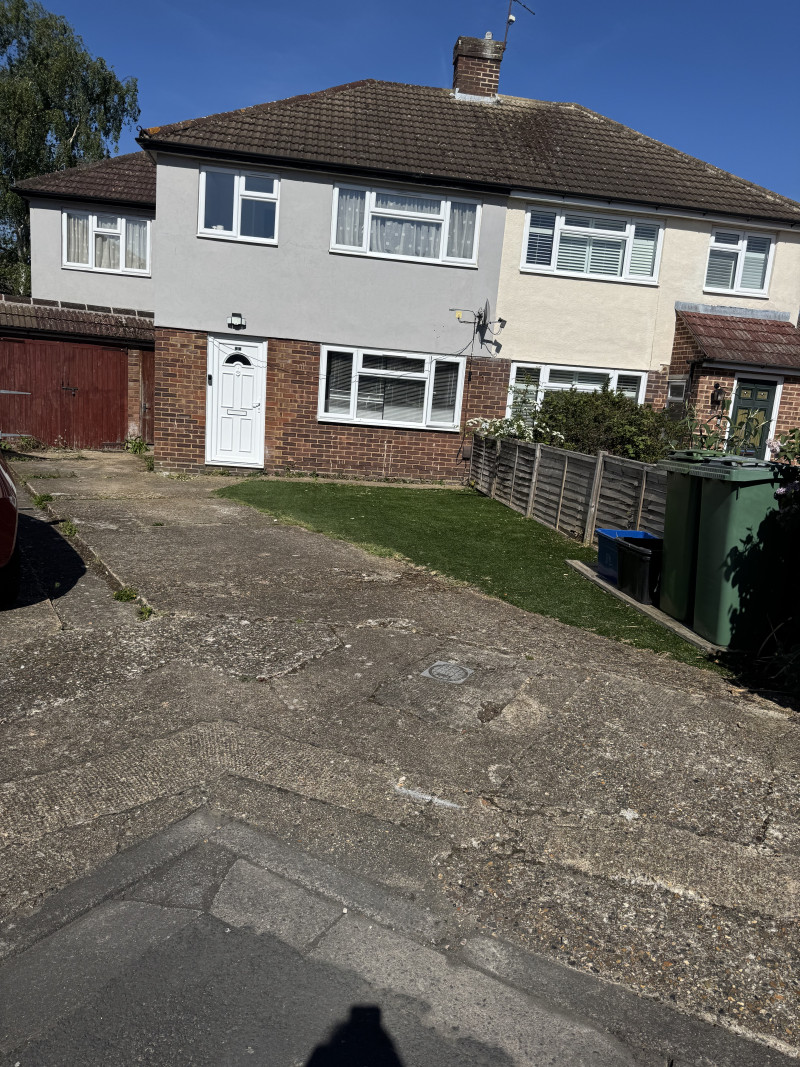 Parking on Cleves Way, TW12