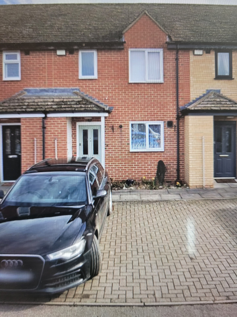 Parking on Belton Gardens, PE9