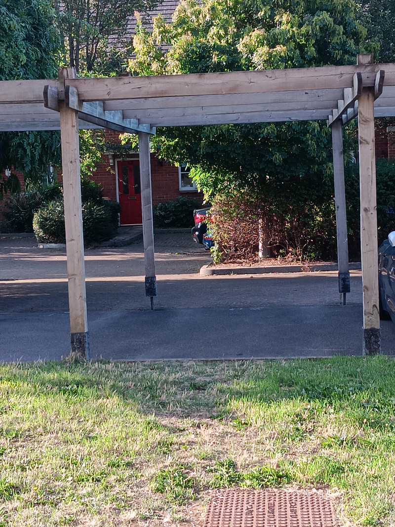 Parking on Garvary Road, E16