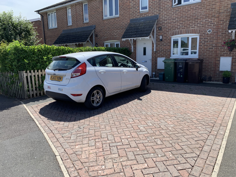 Parking on Norman Way, OX10