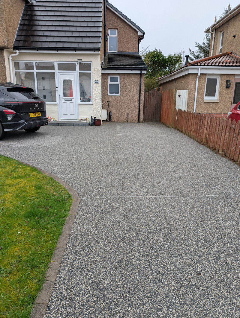 Parking on Alderman Road, G13