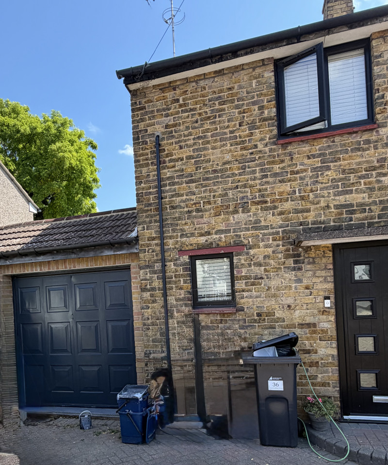Parking on Eastwoodbury Crescent, SS2