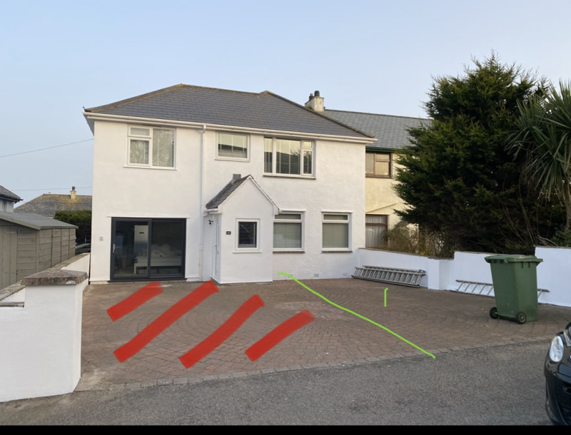 Parking on Alexandra Road, St Ives, TR26 from £2.70 per hour