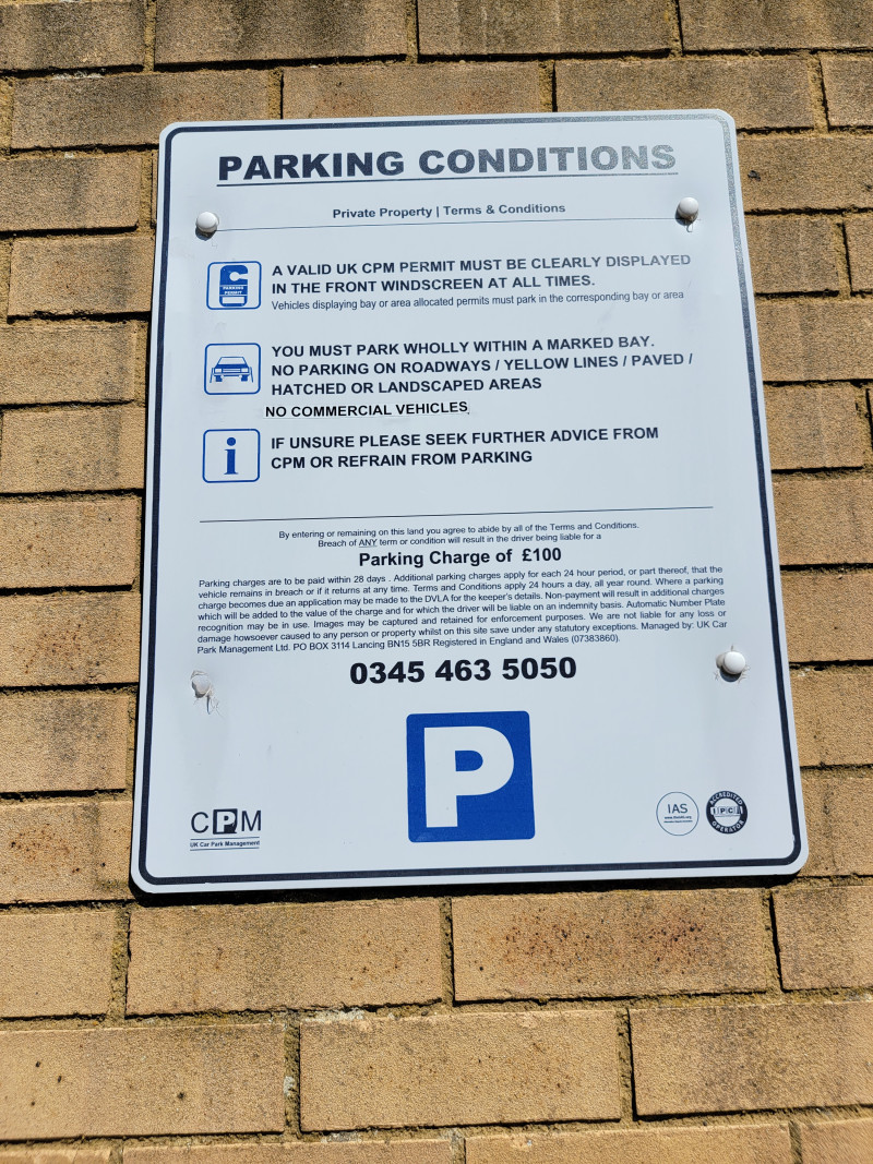 Parking on Wheeler Place, Bromley, BR2 from £1.40 per hour