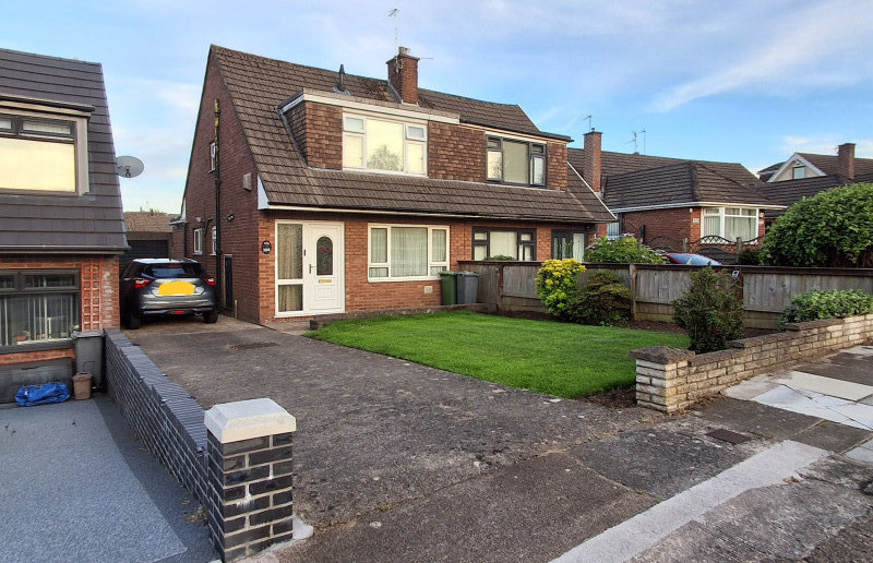 Parking on Llanedeyrn Road, CF23