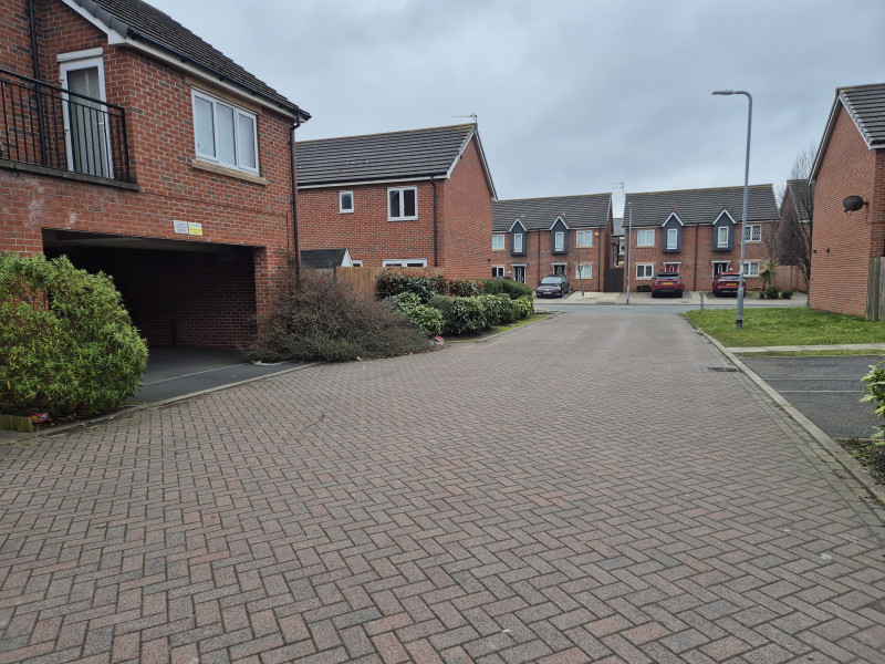 Parking on Keble Road, L20