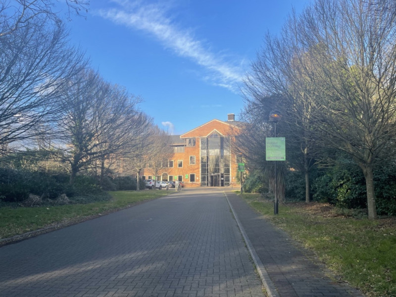 Regus Heathrow, Bath Road Car Park