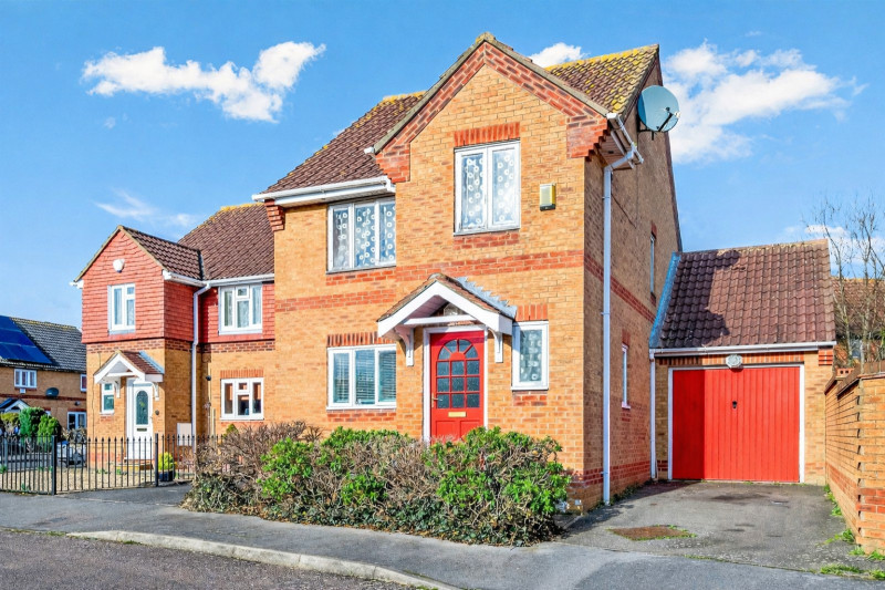 Parking on Trevithick Close, TW14