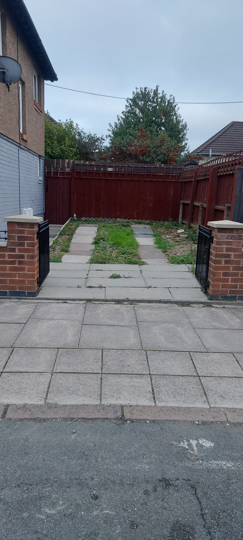 Parking on Dunton Street, LE3