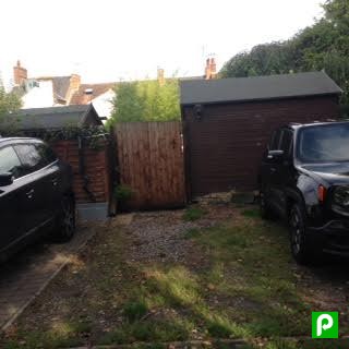 Parking on Waterloo Road, LU7