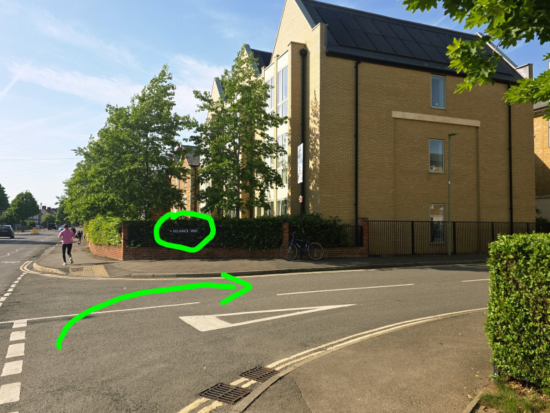 Parking on Reliance Way, OX4