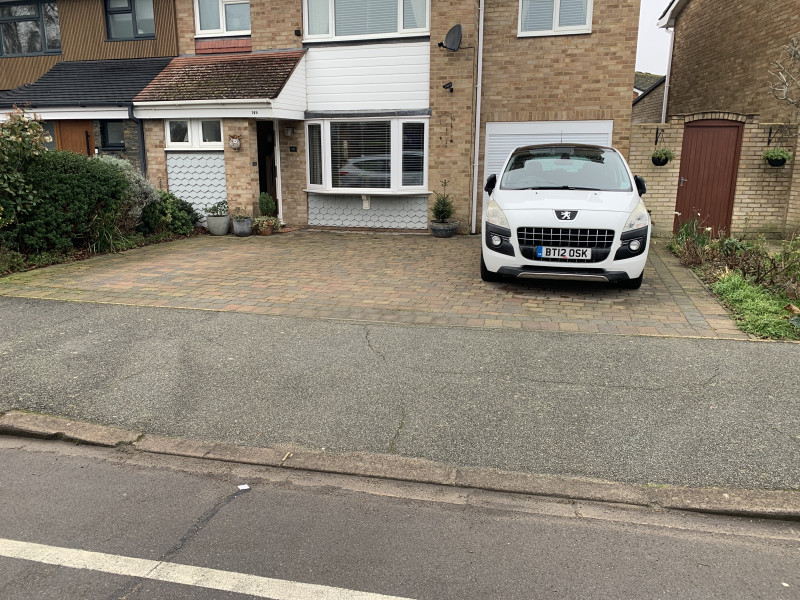 Parking on Warren Avenue, PO4