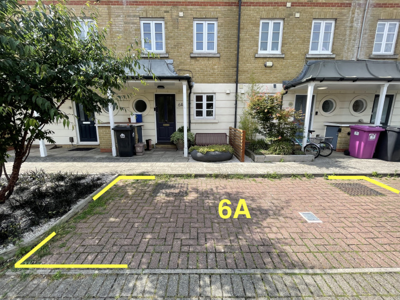 Parking on Jodrell Road, E3