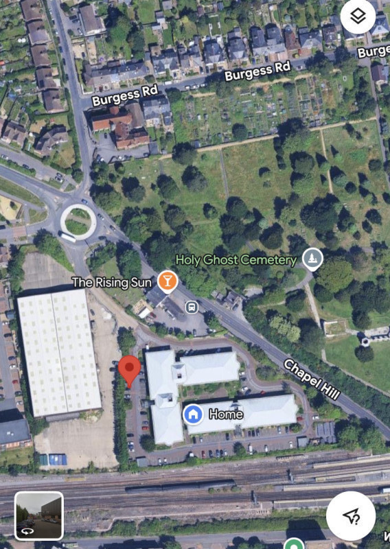 Parking on Chapel Hill, RG21