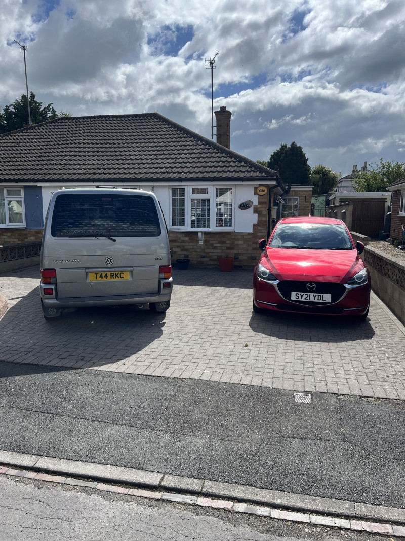 Parking on Grimwade Close, GL51