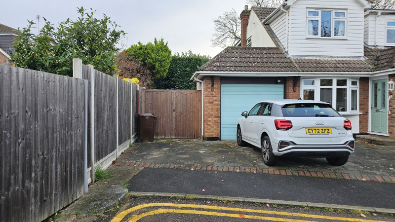 Parking on Adelaide Gardens, SS7