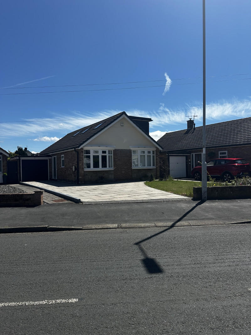 Parking on Foxhouse Lane, L31