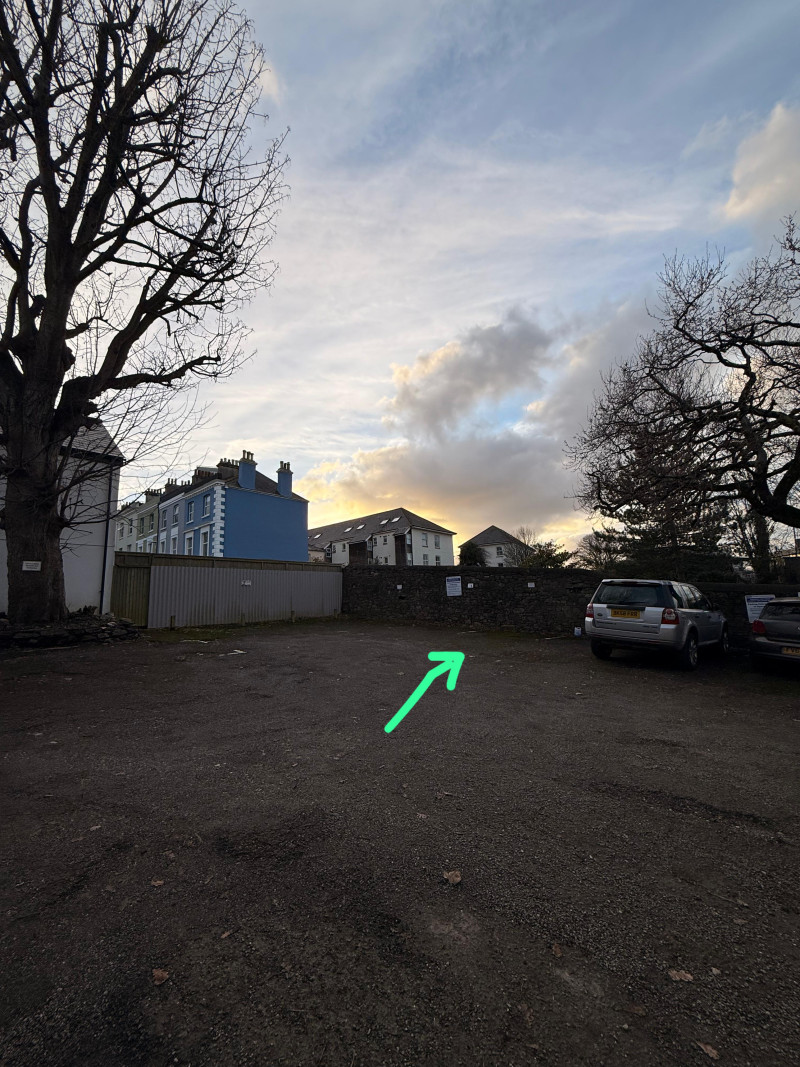 Parking on The Crescent, PL1